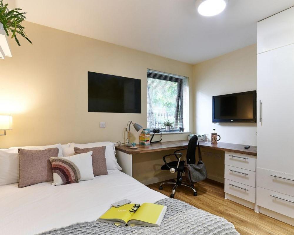 Zeni Studio, The Hub Vauxhall Londen Buitenkant foto